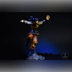 DRAGON BALL Z - GOKU ON STONE ACTION FIGURE